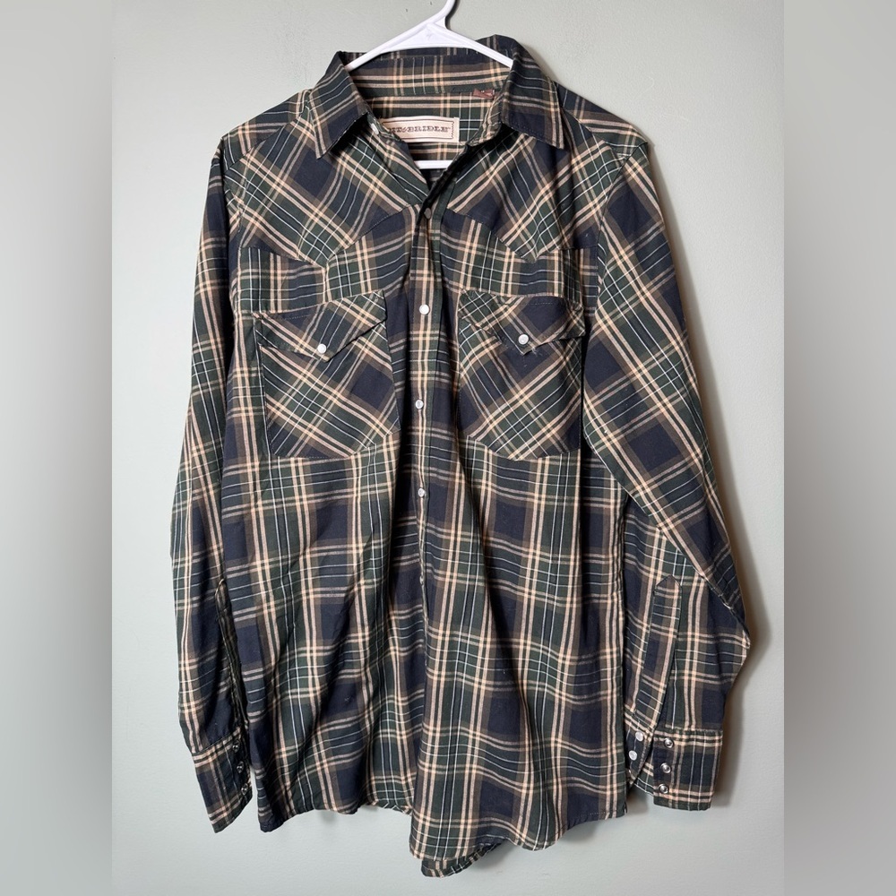Bit & Bridle Men’s Plaid Long‎ Sleeve Snap Closure Size Medium